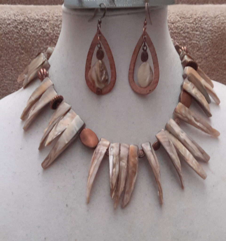 08.15.18-long-shell-beads-n